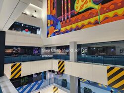 Pomo (D7), Retail #573438131